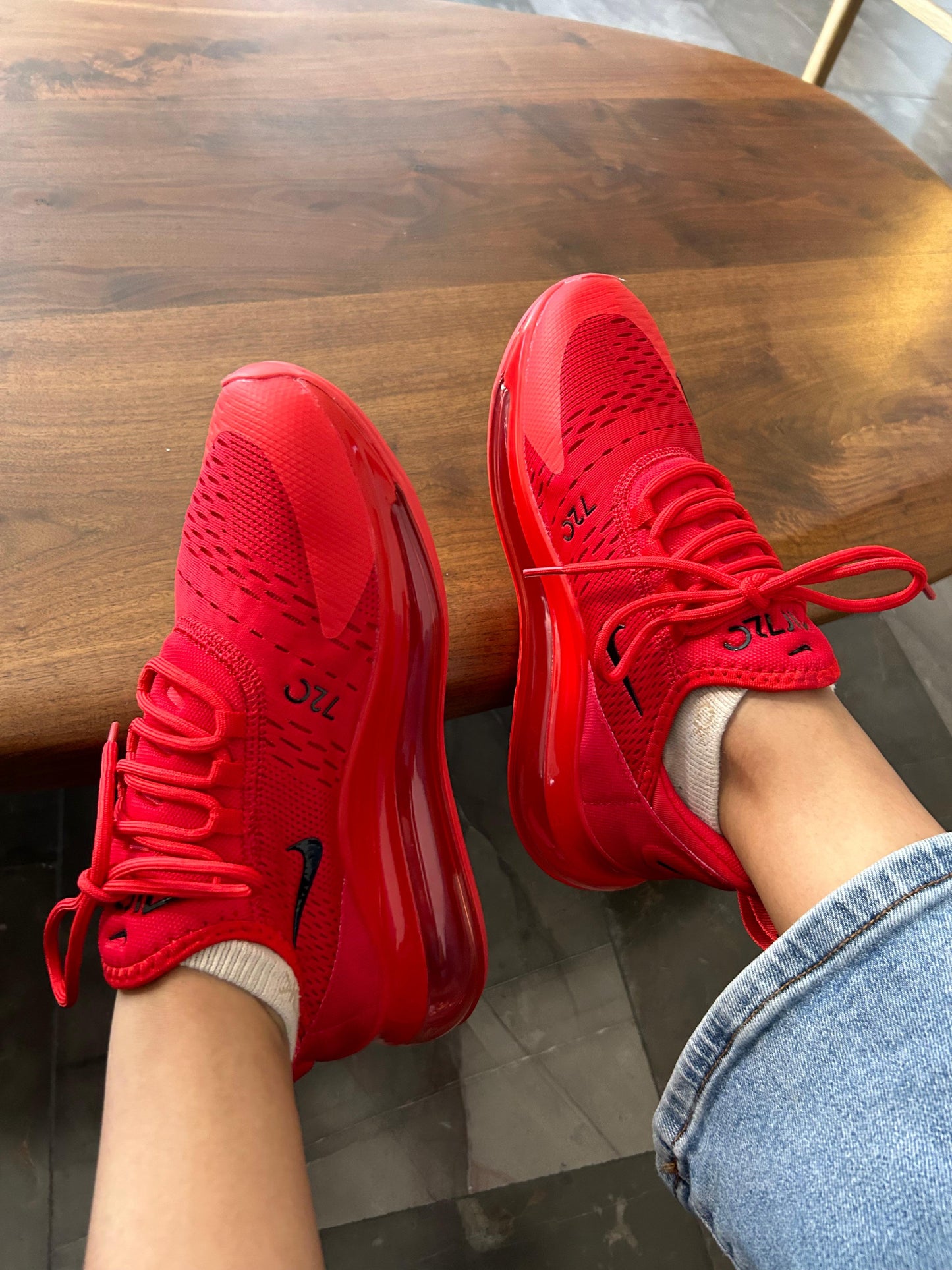 Air max 720 Rojo